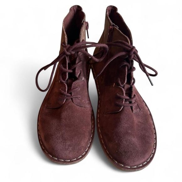 Clarks Tamitha Key Burgundy Suede Leather Chukka Boots | Women’s 7 - Picture 4 of 8